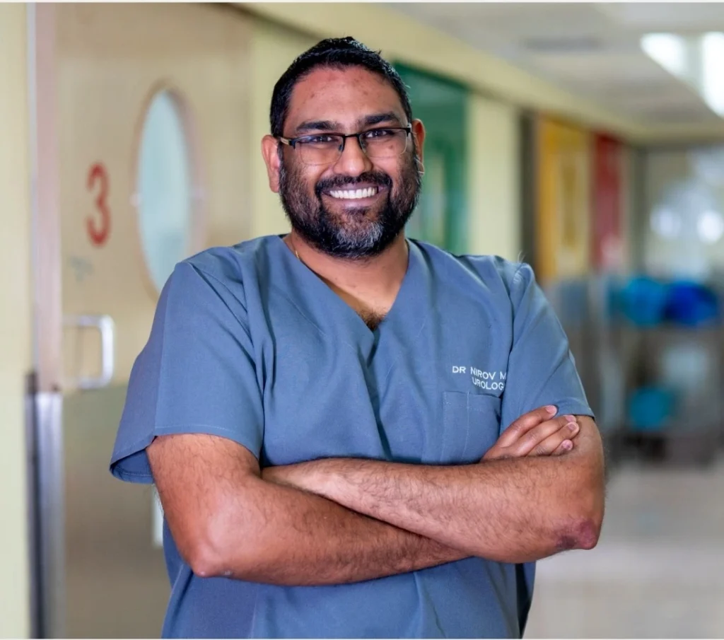 Dr Nirov Munoo